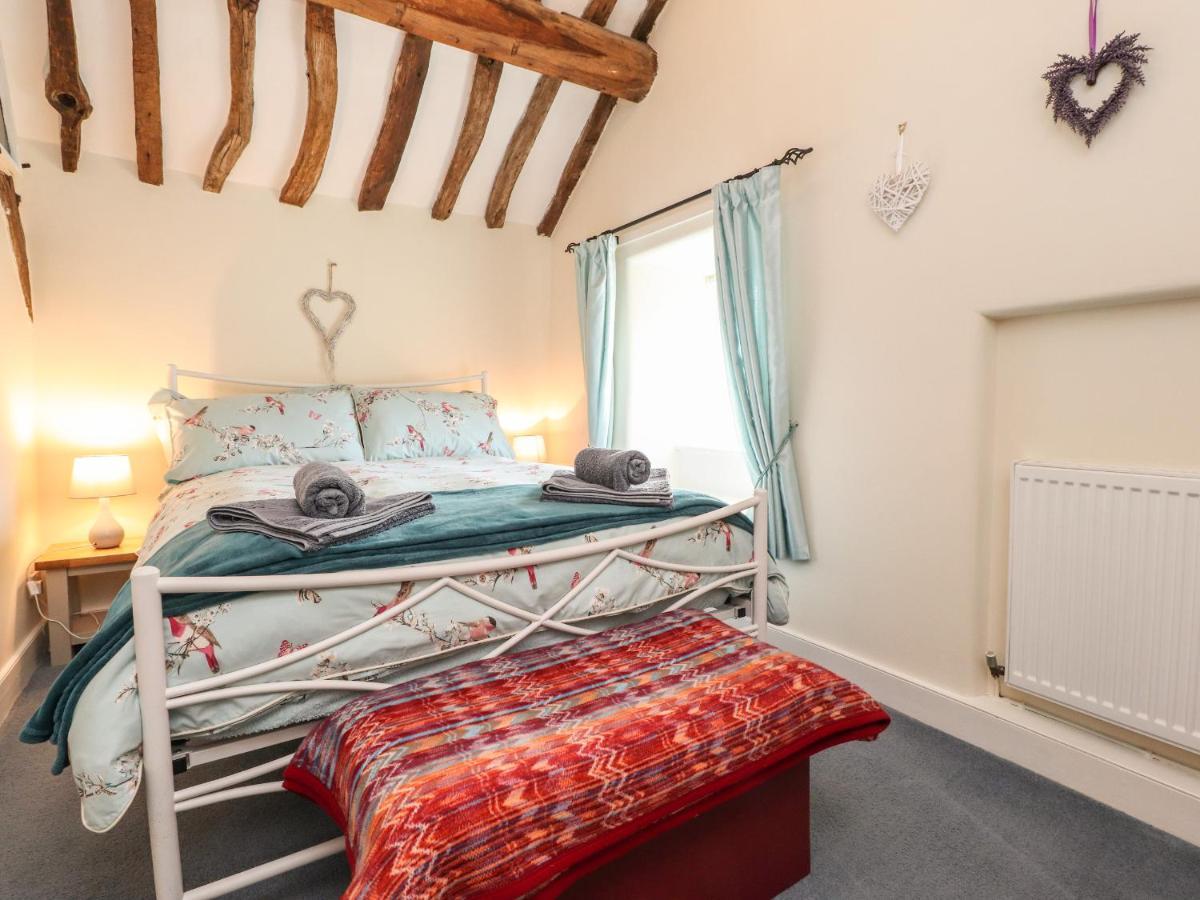 Beehive Cottage Bentham المظهر الخارجي الصورة